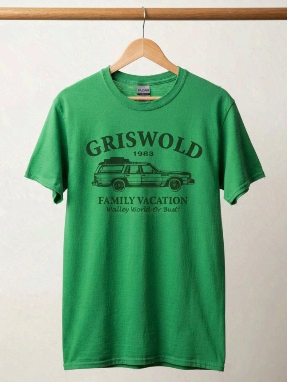 Clark W Griswold Vacation T Shirt Wagon Queen Family Truckster Walley World Tee